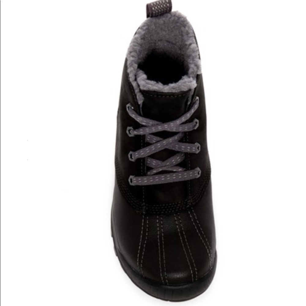 Timberland Boots - Picture 3 of 8